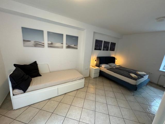 Appartamento Cozy Flat Near Tivoli Park With Free Parking Lubiana Esterno foto